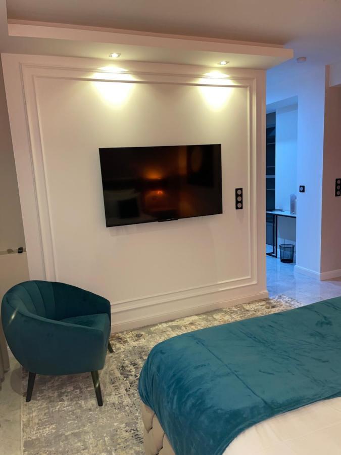 Nuits D'Hermes & Spa Chalon-sur-Saone Bagian luar foto