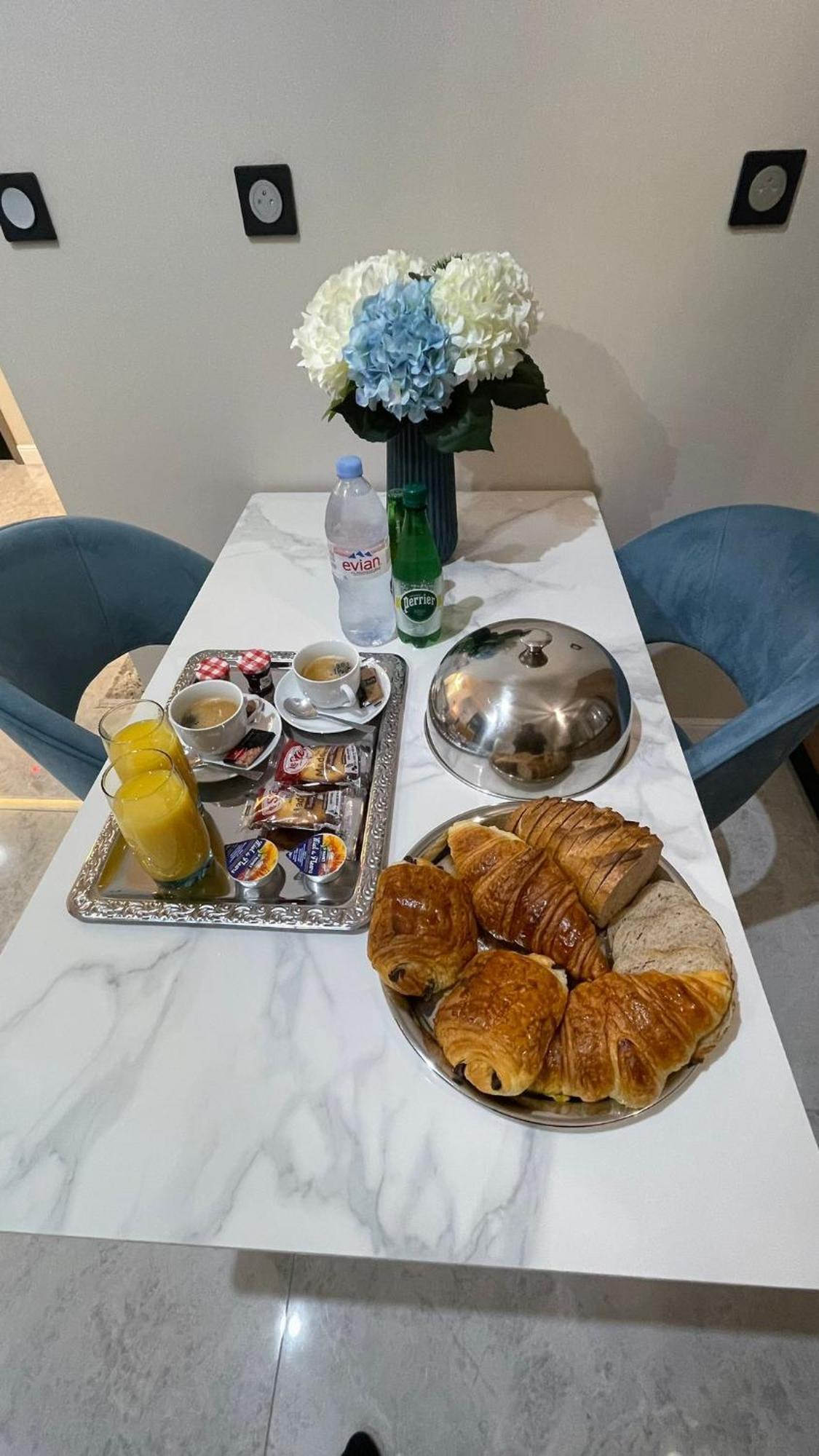 Nuits D'Hermes & Spa Chalon-sur-Saone Bagian luar foto